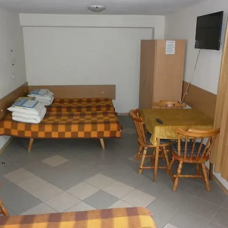 Pokoje Goscinne Habitación en casa particular